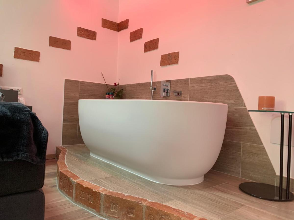 Auszeit Vienna Wellness Apartment Luaran gambar